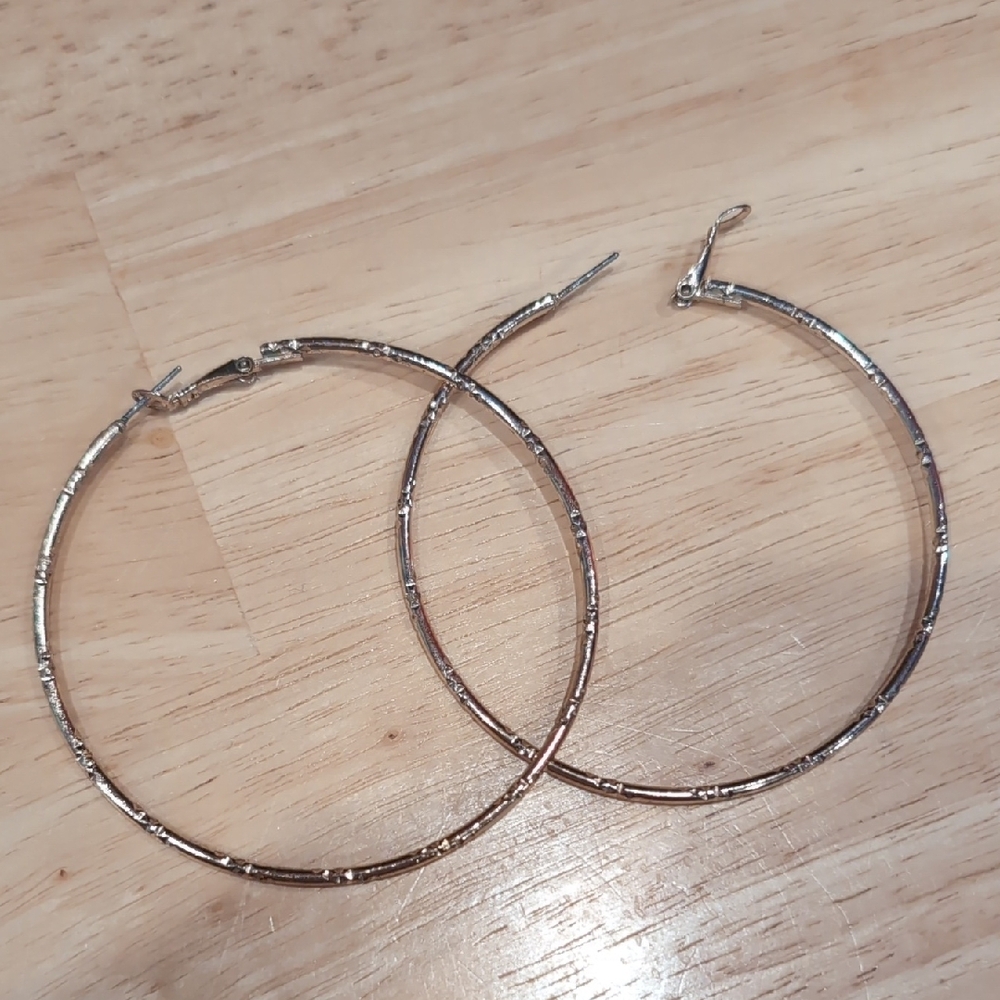Elegant Gold Tone Hoop Earrings 2.5" Diameter